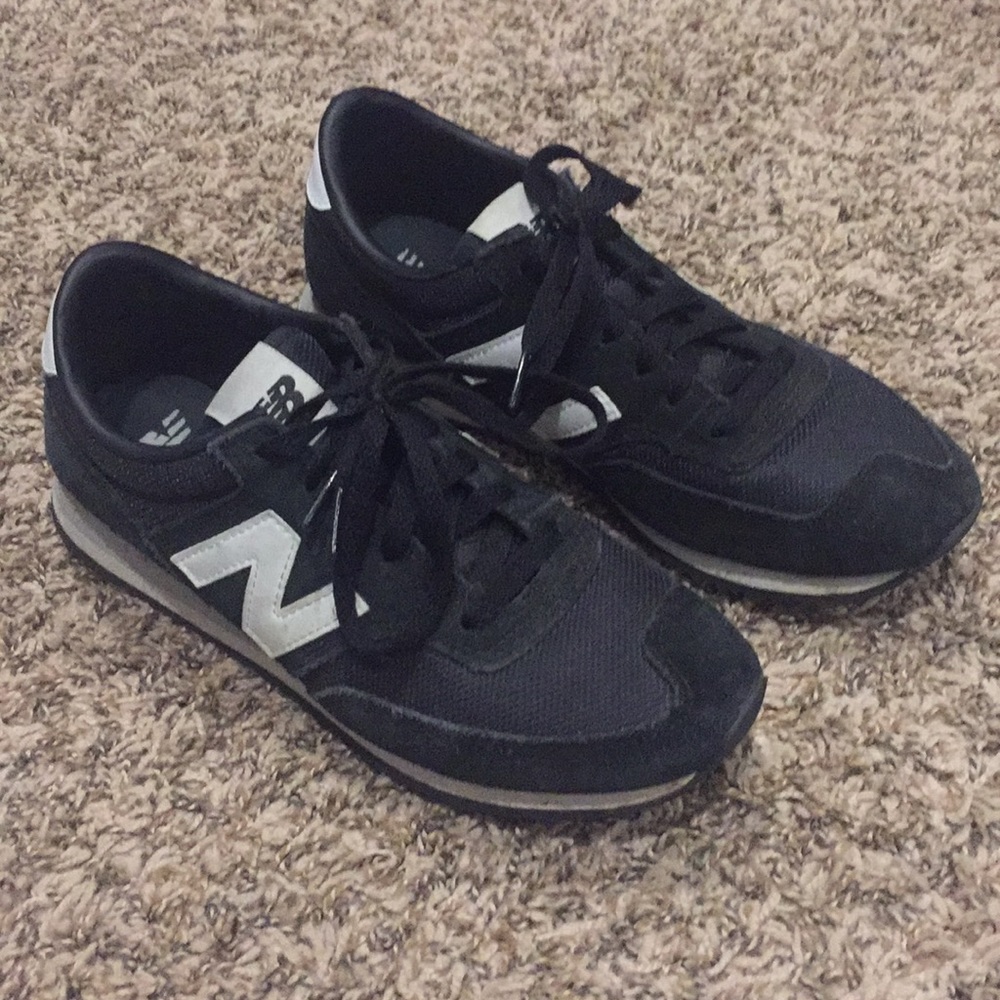 New Balance Black and White Size 8